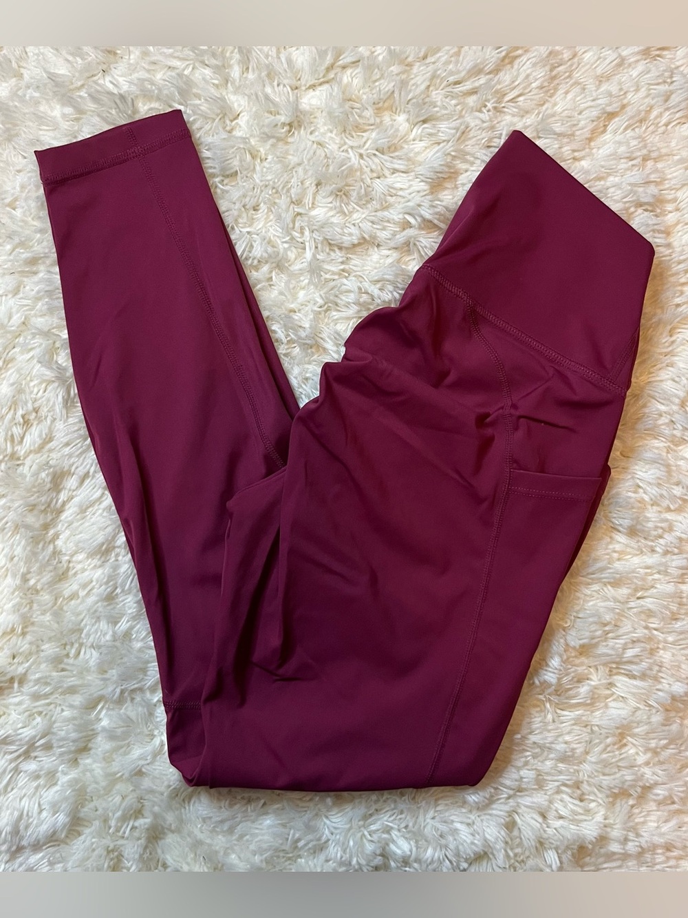 Women’s Size Small Burgundy Scrunch Butt Yoga Pants Workout Gym Leggings